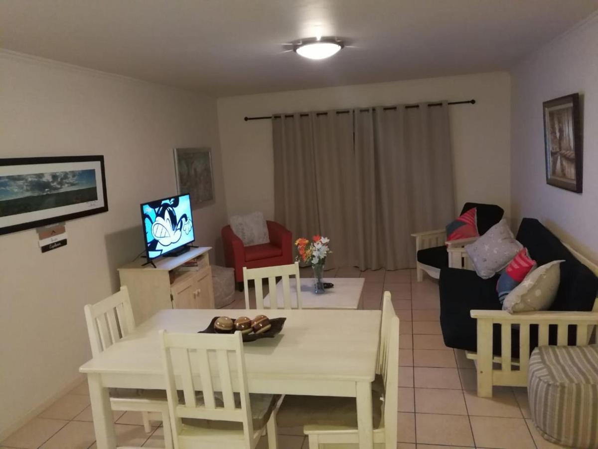 11 Portobelo Apartment Mossel Bay Bagian luar foto
